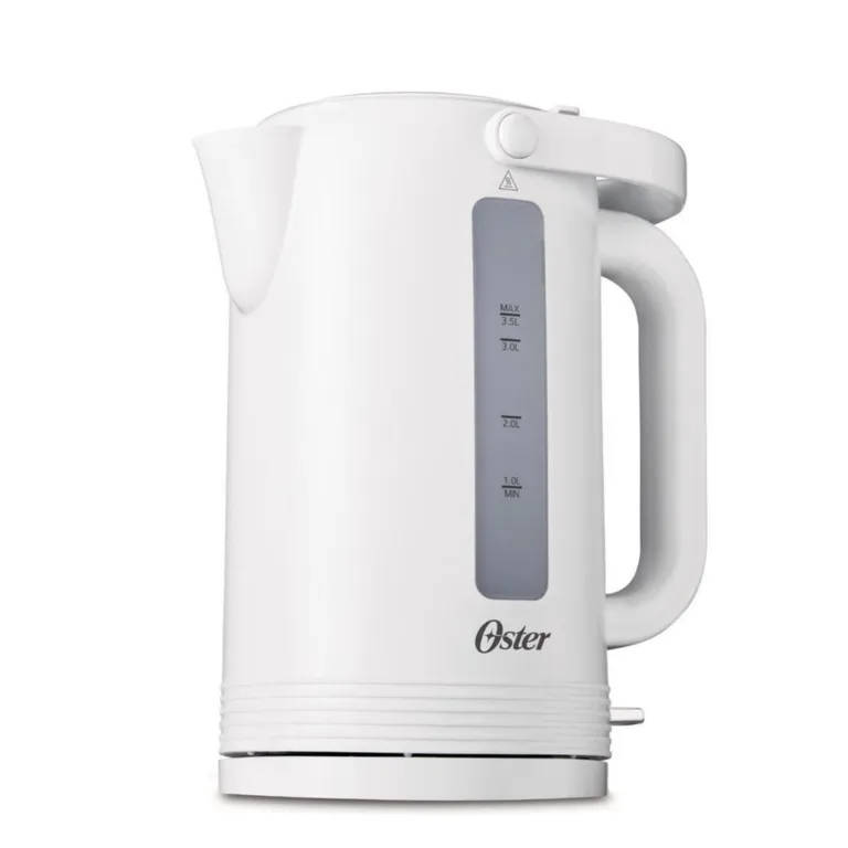 Hervidor plástico de 3.5 litros en color blanco BVSTKT35W