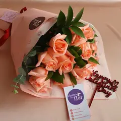 CHAPA ESA FLOR - Ramo con 12 rosas rosadas