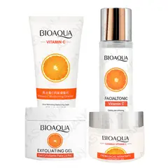 GENERICO - Kit Vitamin C Exfoliating Gel + Facial Tonic + Face Cream + Cleanser