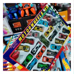 GENERICO - Pack4 Carritos Carrera Motor Wheels Set 25 Y+Regalo Agendita