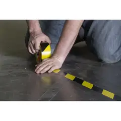 SHURTAPE - CINTA DE SEÑALIZACIÓN AMARILLO-NEGRO 2″ x 36YDS