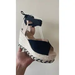 AMA OUTFITTERS - SANDALIAS CON PLATAFORMA TEJIDA GAIA