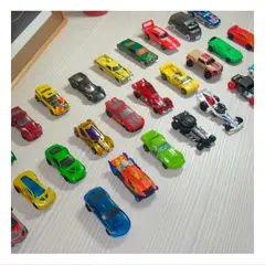 GENERICO - Pack4 Carritos de Metal de Wheels Carreras Y+Ligas de Regalo