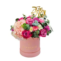 D'AMOUR - Box Rosas claveles y hortensia