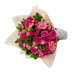 D'AMOUR - Ramo de minirosas y claveles