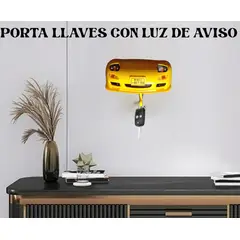 GENERICO - PORTA LLAVES DE PARED ORGANIZADOR AUTO AMARILLO CON LUCES