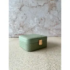 PIA COPELLO STORE - Joyero Cuadrado con cuatro Divisiones - Rosado