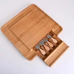 PIA COPELLO STORE - Tabla de Quesos con Cajón y Set de Utensilios