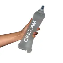 CINCO AM - BOTELLA FLEXIBLE SOFT FLASK GRIS 500 ML -