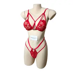 GENERICO - LENCERIA FEMENINA SEXY 3 PIEZAS ROJO