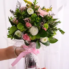 GENERICO - Mini Espumante Riccadonna Floral - Ramo Floral - Flores - Naturales