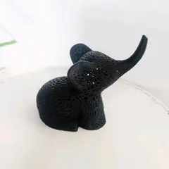 GENERICO - ADORNO EXCLUSIVO ELEFANTE VORONOI NEGRO 23cm x 17cm x 26cm