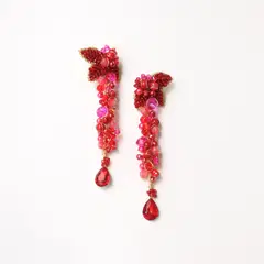 SAMANTHA PINTO HANDMADE ACCESSORIES - Aretes Emilia Rojo Fucsia
