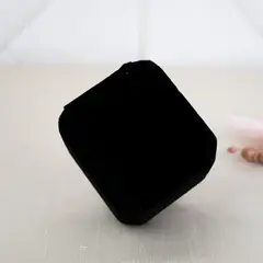 CLEO JOYAS & ACCESORIOS - Estuche Cajita Anillo Negra