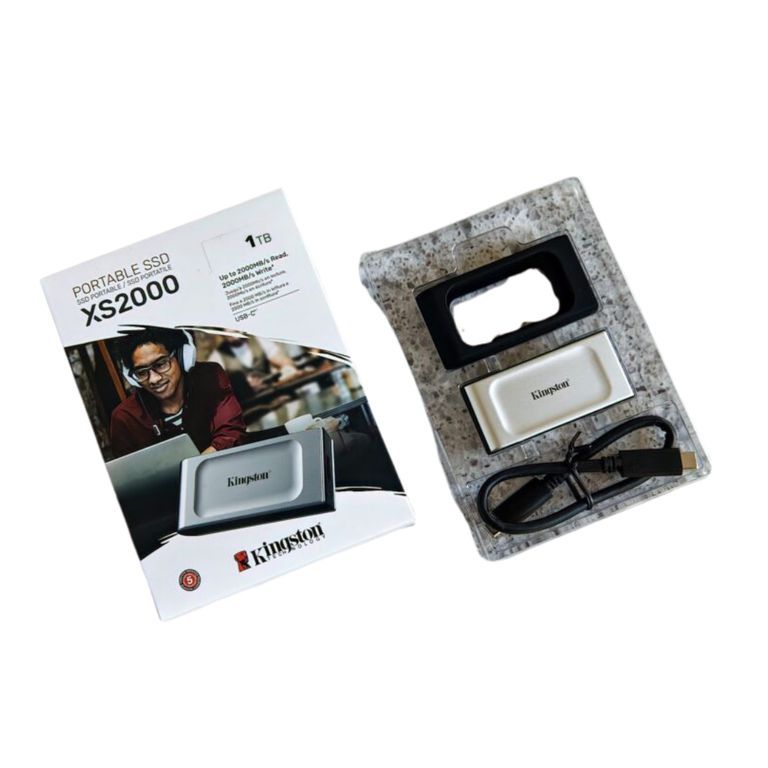 UNIDAD SSD externa XS2000