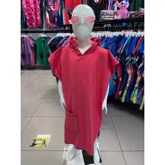 GENERICO - TOALLA CAMBIADOR CORDANO ULTRAFINA FUCSIA NIÑOS 5 A 7 AÑOS.