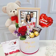GENERICO - Box floral de rosa con peluche y chocolates - Dulzura
