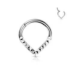 ADR JOYERIA CORPORAL - Piercing Argolla Bisel en V Septum Daith Titanio ADR Joyería Corporal