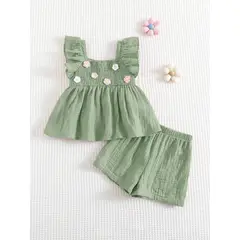 GENERICO - Conjunto Cleo blusa con flores en relieve y short a juego