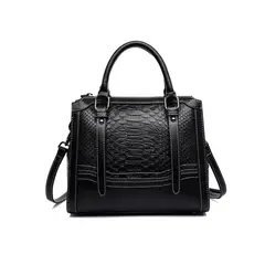 CERISSE - Cartera texturada Briek