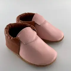 TINY MOCS - ZAPATO PARA BEBE PRIMEROS PASOS RESPETUOSOS CUERO ROSA MIX