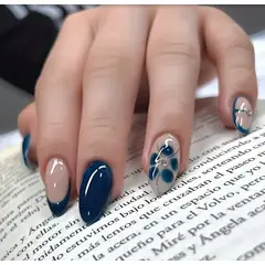 GENERICO - Uñas Press On - Azules con flores y piedra
