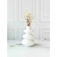 CONKRETE - Florero de Cemento Anillos + Flores Preservadas