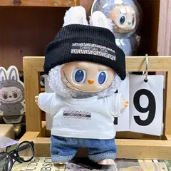 POP MART - Ropa para Labubu Jean con Polo Blanco y Gorro Dior