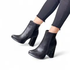 GENERICO - Botin Mujer Taco 9 Labrado 1157-65 Color Negro