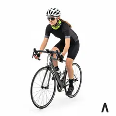 AGO ACTIVEWEAR - Cuello de algodón Batik A