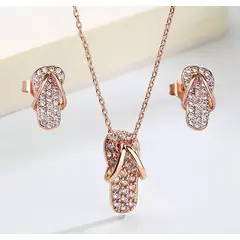 LA TIENDA 88 JOYAS Y ACCESORIOS - La Tienda 88 - Set Collar y Arete Mujer Sandalias bañado oro - Rosa