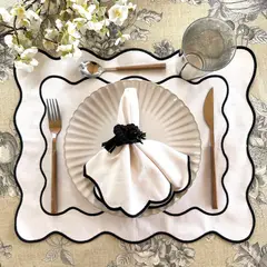 CASIOPIA - Individual antimanchas bordado ondas hueso y negro