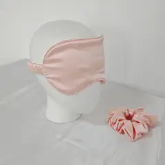 GENERICO - Pack Antifaz para dormir + Scrunchie en Satín - Melón