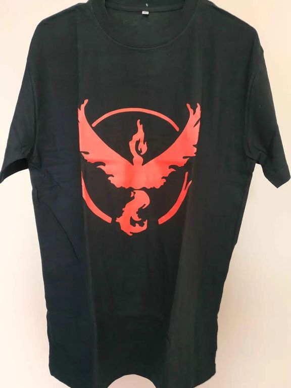 POLO POKEMON GO ROJO TEAM VALOR