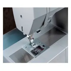 SINGER - Maquina Heavy Duty H6805 incluye Set de prénsatelas