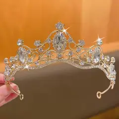 GENERICO - CORONA PARA CUMPLEAÑOS - COLOR PLATEADO