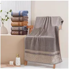 CUTE - TOALLA CON DISEÑO BARROCO