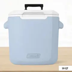 COLEMAN - Cooler Celeste con Asa y Ruedas 26 Litros 28 QT