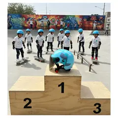 GENERICO - Casco Infantil para Deportes Dino Celeste