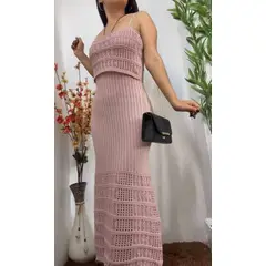 GENERICO - Vestido Tejido Midi en Hilo Tacto Modelo Encanto