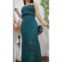 GENERICO - Vestido Tejido Midi en Hilo Tacto Modelo Encanto