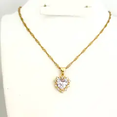 GENERICO - Collar de Acero con Dije Corazón con Cristal