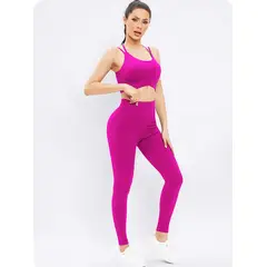 GENERICO - Conjunto Deportivo Fucsia