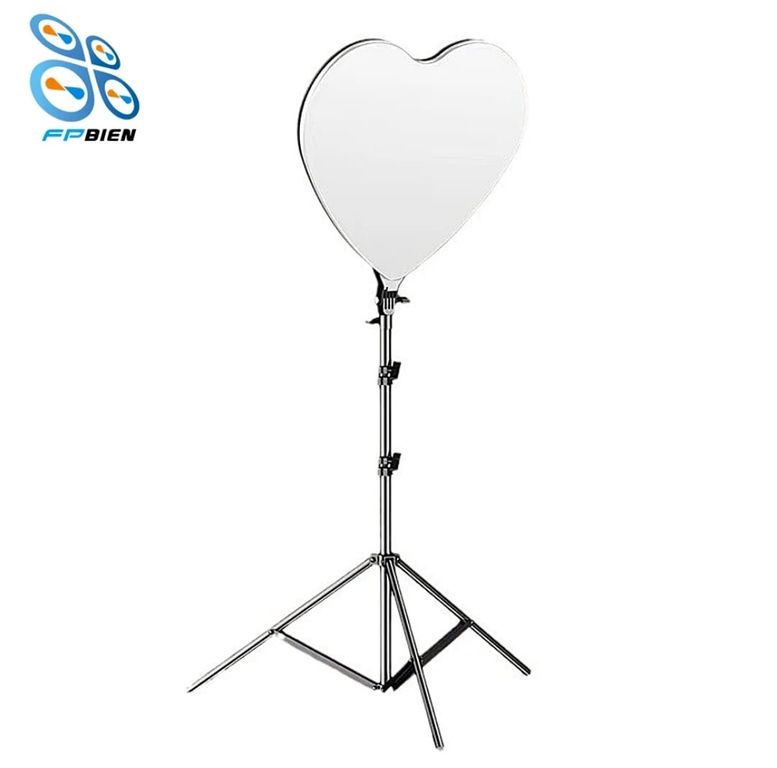 Luz Led Iluminacion Fotografica Para Estudio Forma De Corazon 75W