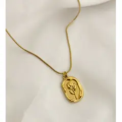 GENERICO - Collar Flor en Relieve en Acero Inoxidable PVD