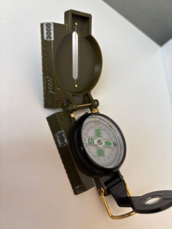 BRUJULA PROFESIONAL ABS