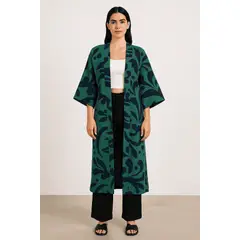 AMA OUTFITTERS - KIMONO DE LINO SABAH