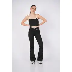 TWO OCEANS FITWEAR - Set Deportivo Contraste Top + Pant Flare