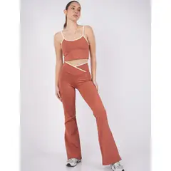 TWO OCEANS FITWEAR - Set Deportivo Contraste Top + Pant Flare