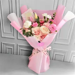 GENERICO - Ramo Ximena - Rosas y Tulipanes